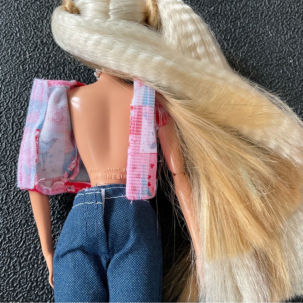 Barbie Doll LOT of 5 dolls - Seeking New Home - Picture 9 of 16